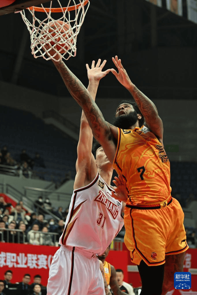 江苏肯帝亚队的队员 江苏肯帝亚队的队员